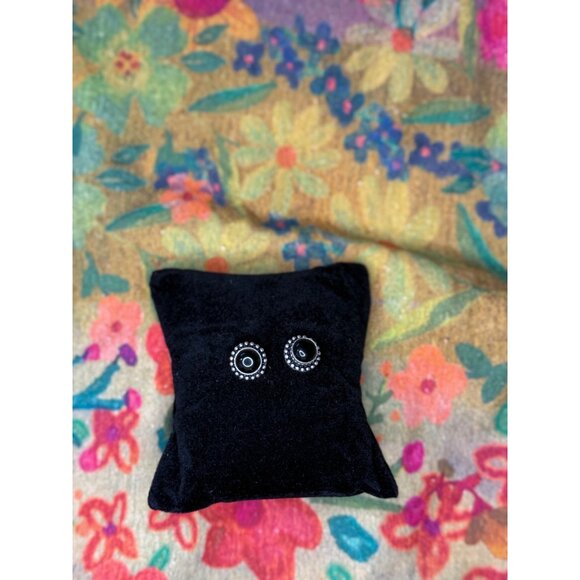 Natural Black Onyx Hand Made Sterling Silver Earrings - Picture 2 of 2